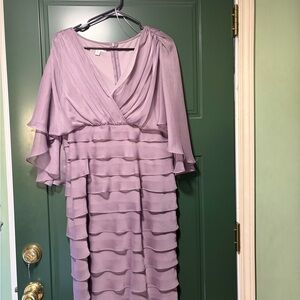 Chic Lilac Layered Midi Dress